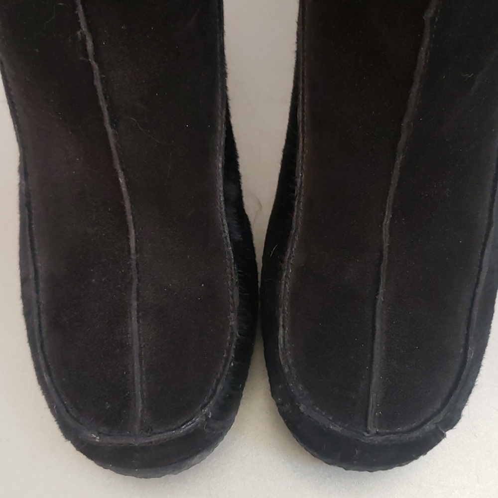 NWOT Calvin Klein Black Suede/Pony Hair Boots 8 - Picture 6 of 8